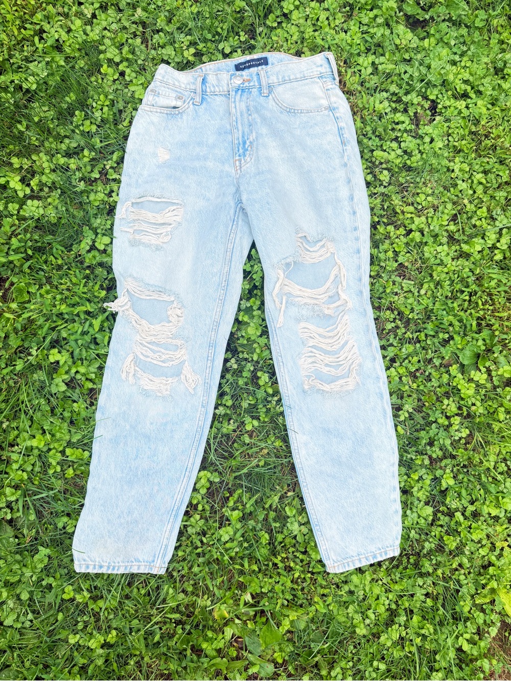 Aeropostale Light Blue Distressed Boyfriend Jeans